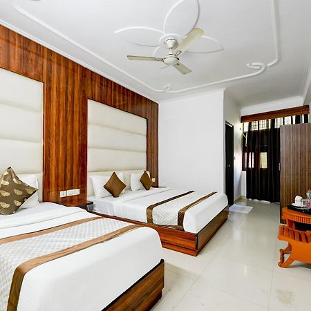 Airport Hotel Kiara - New Delhi Airport Bagian luar foto